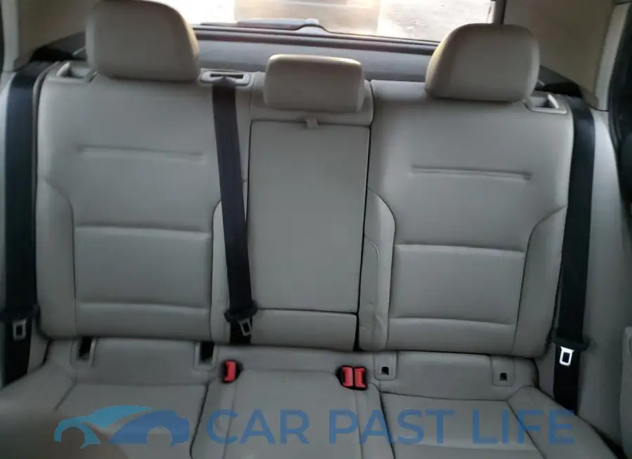 3VW2A7AUXFM015317# 10