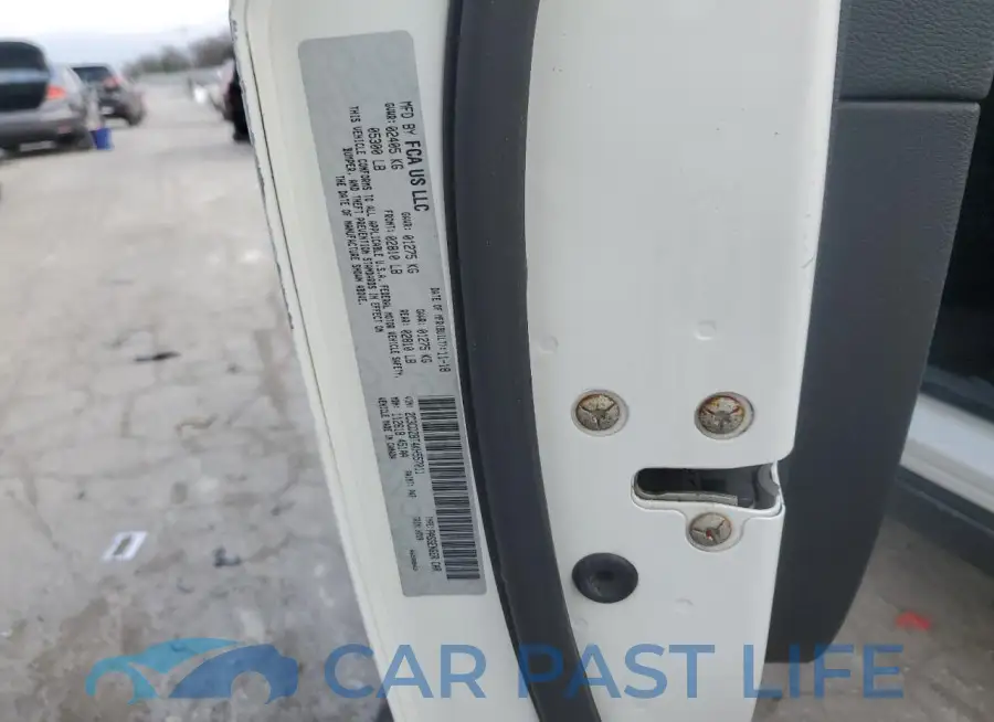 2C3CDZBT4KH557011# 12