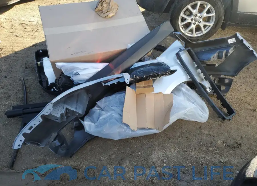 MAJ3P1TE6JC185084# 12