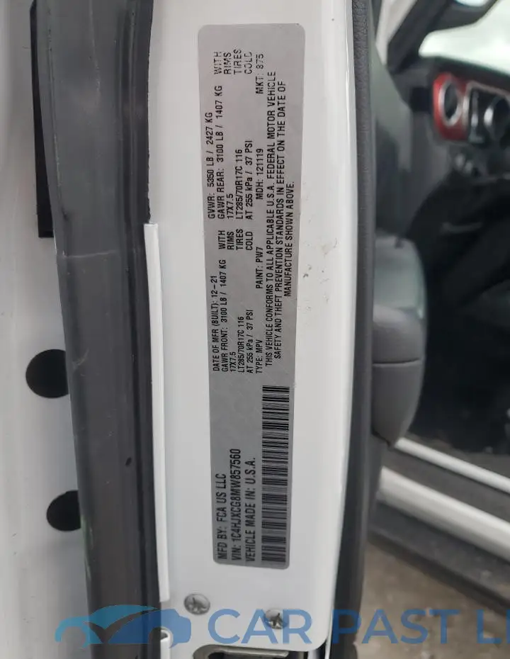 1C4HJXCG8MW857560# 12