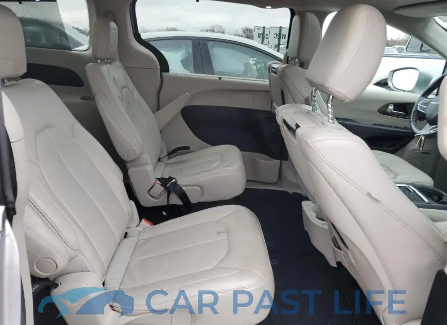 2C4RC1EG3JR106444# 11