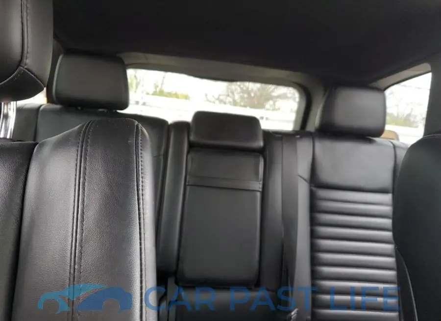 1C4RJFBG5LC112538# 10