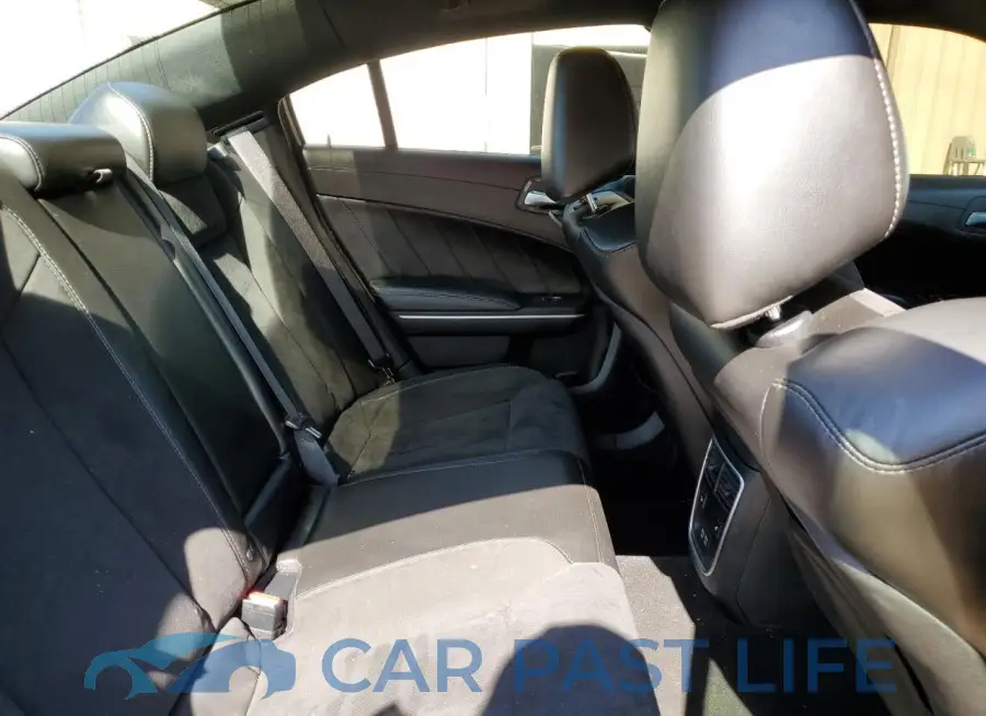2C3CDXGJ7MH543957# 10