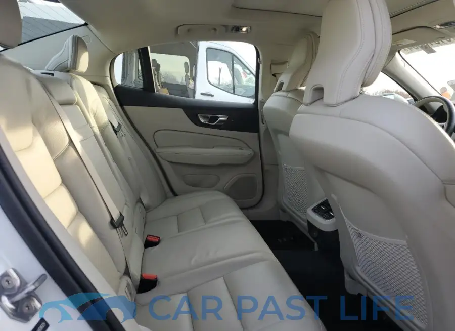7JRA22TL8MG096829# 10