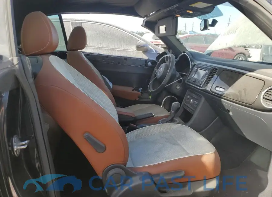 3VW517ATXFM810131# 7