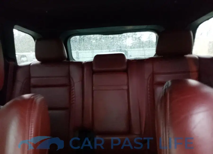 1C4RJFN93JC293746# 10