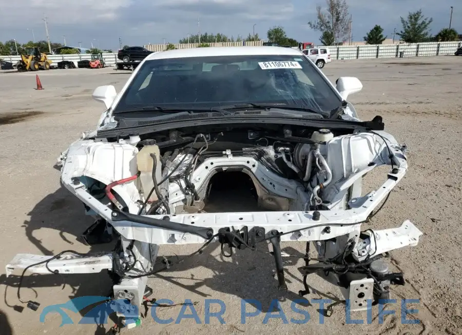 1G1FJ1R65J0136204# 5