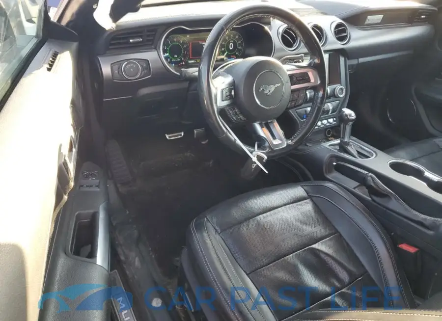 1FA6P8TH1J5167760# 8