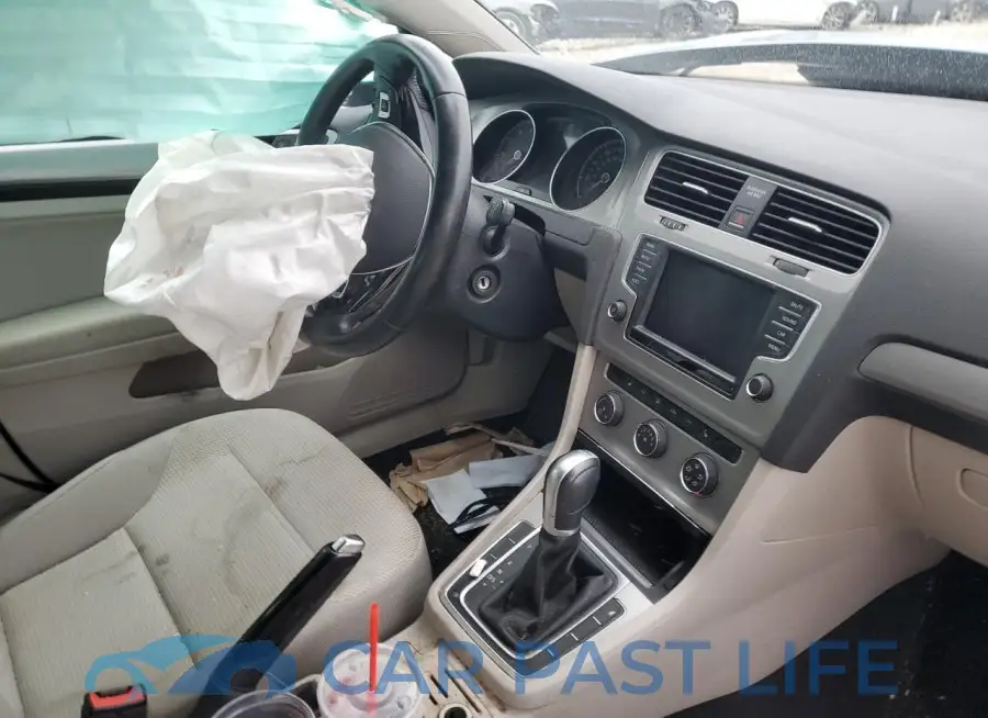3VW017AU4HM507982# 9