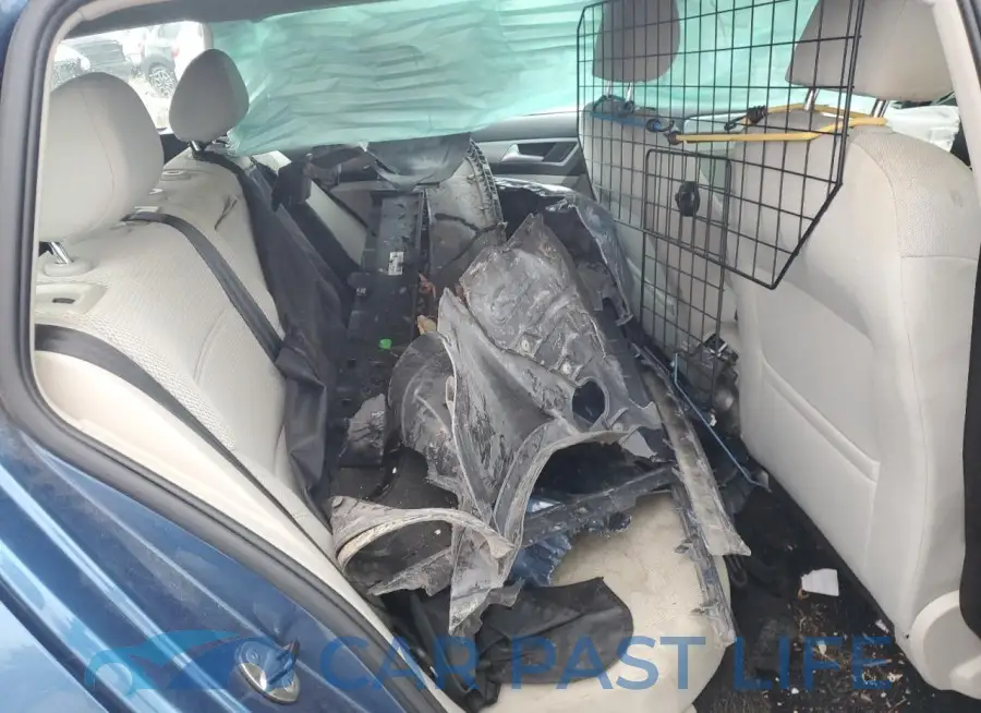 3VW017AU4HM507982# 10