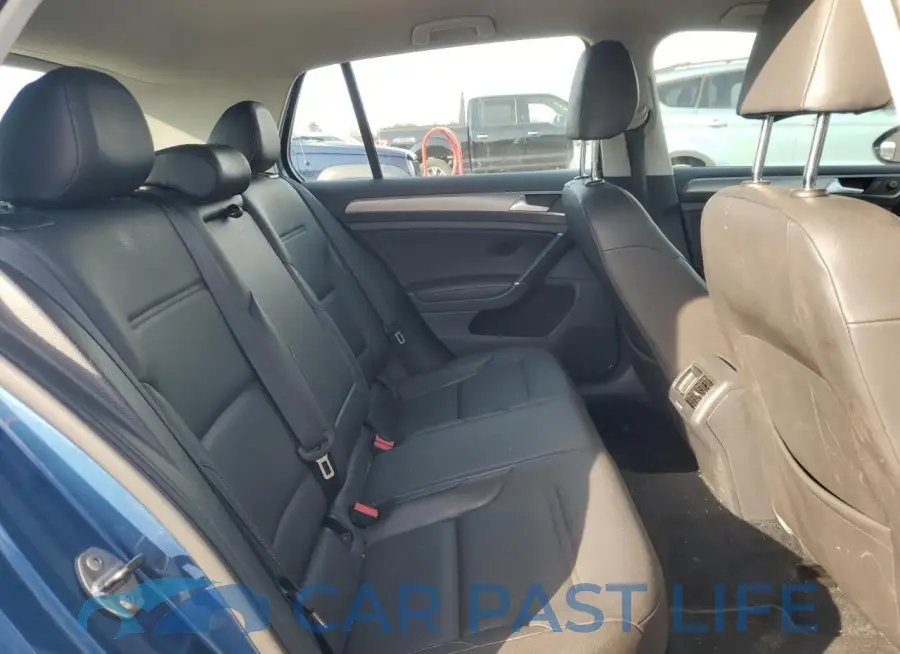 3VW217AU8FM020600# 10