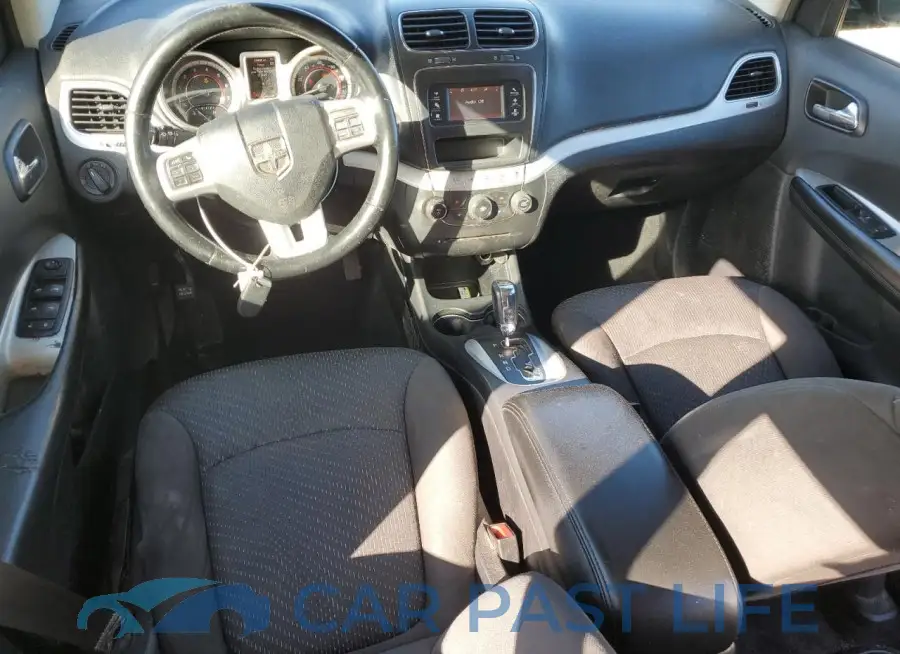 3C4PDCAB7GT120301# 8