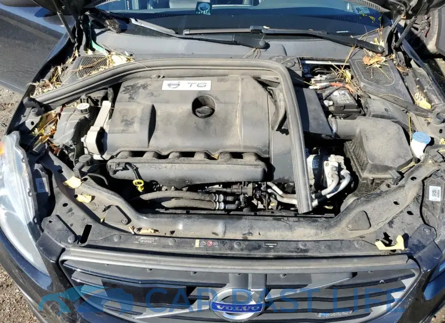 YV4902RS0F2671797# 12