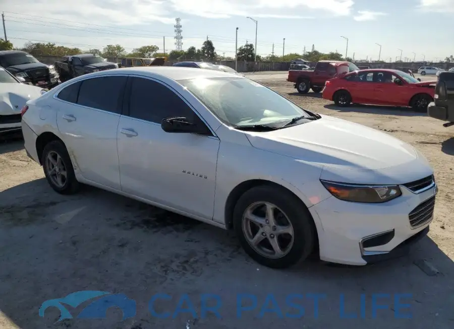 1G1ZB5ST8JF202761# 4