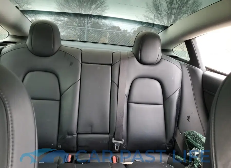 5YJ3E1EA8KF317261# 10