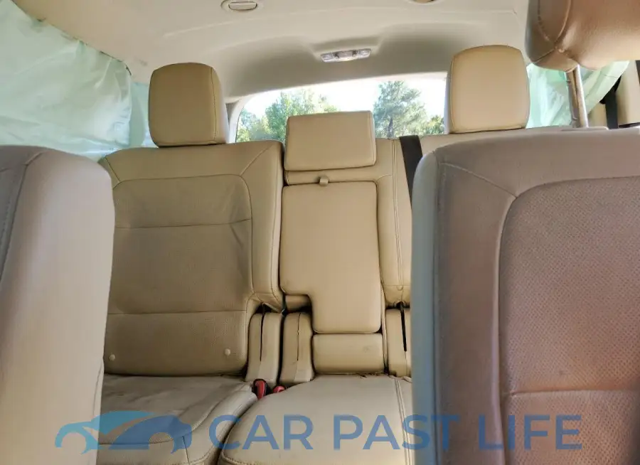 2FMHK6D87FBA01990# 10