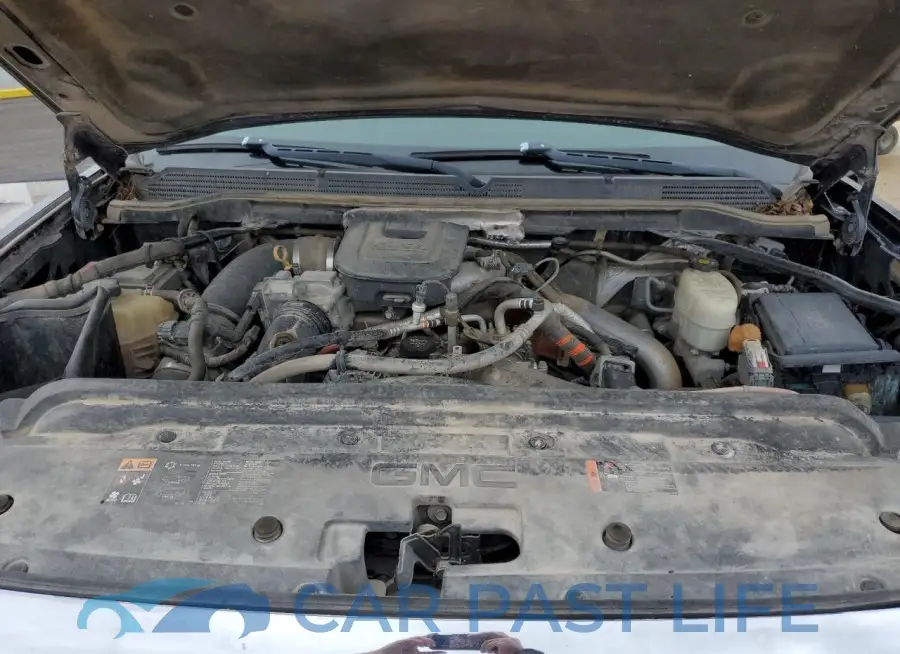 1GT12ZE8XFF567498# 11
