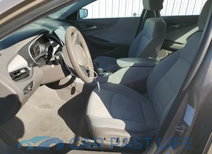 1G1ZD5ST1NF112593# 7