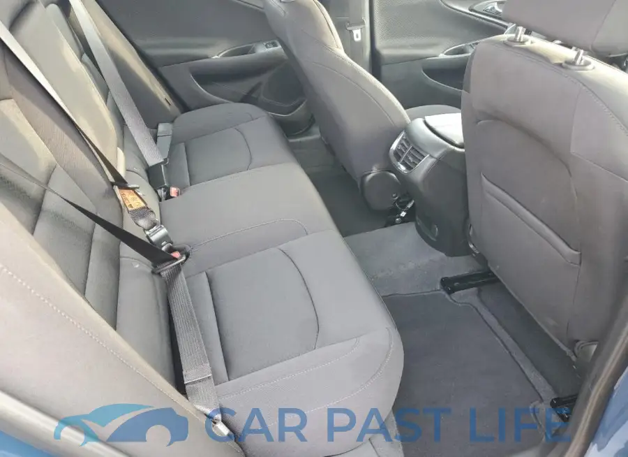 1G1ZD5ST2RF201997# 10