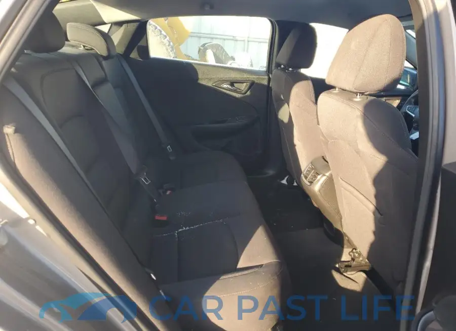 1G1ZD5ST8PF176441# 10