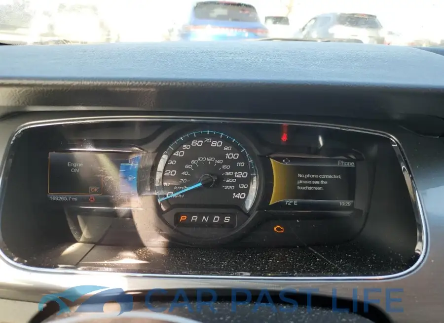 1FAHP2E81FG105788# 9