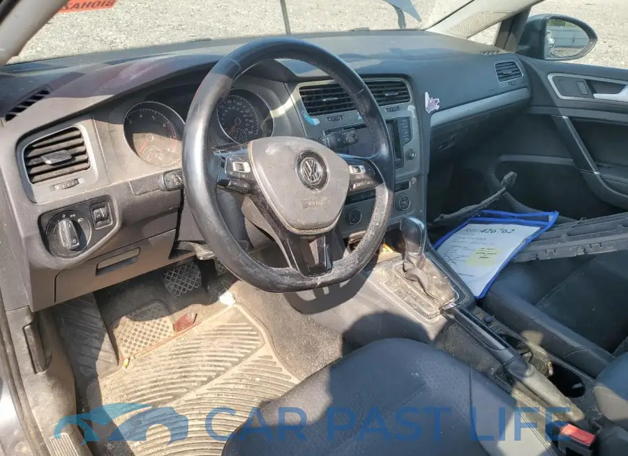 3VWC17AUXFM502747# 8