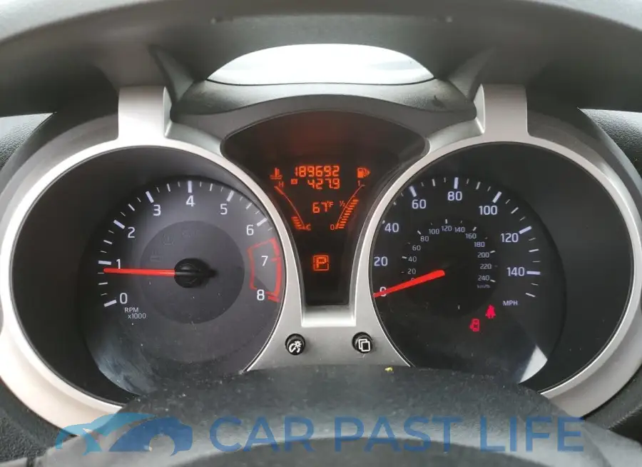 JN8AF5MR3FT501064# 9