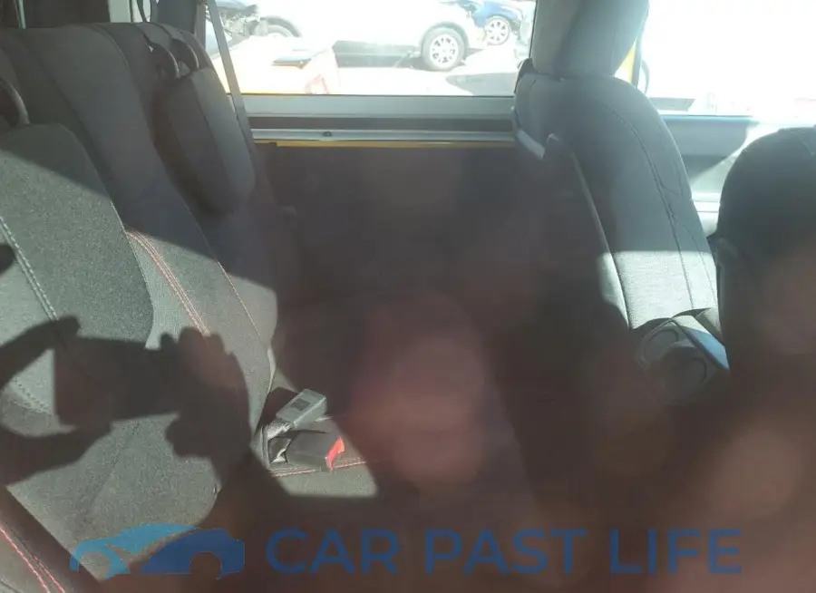 1C4HJXCG0LW183774# 10