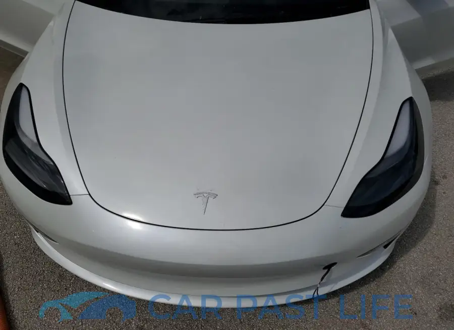 5YJ3E1EA4PF484725# 11