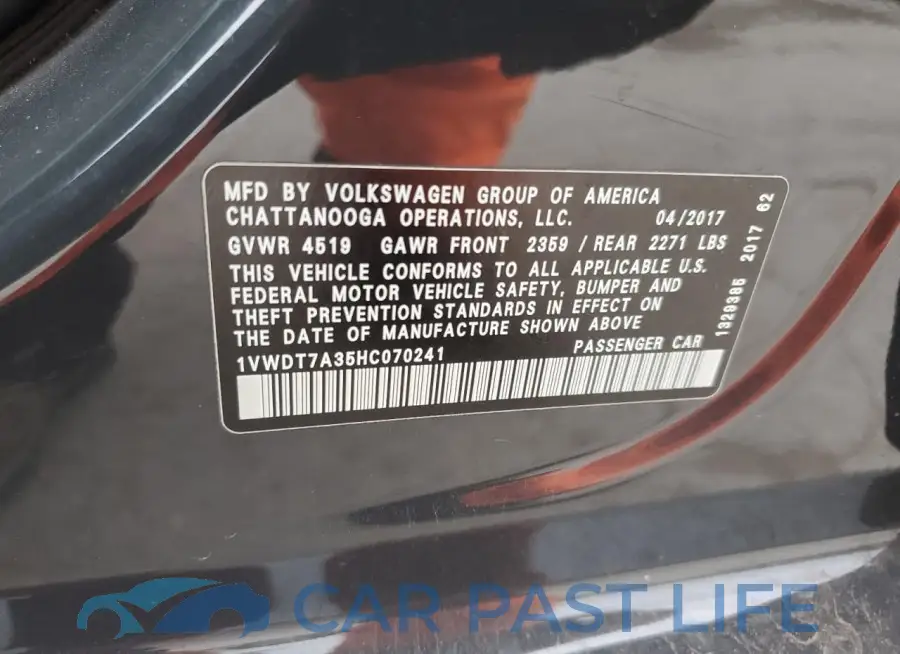 1VWDT7A35HC070241# 12