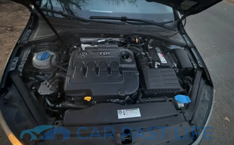 3VW2A7AU6FM094825# 7