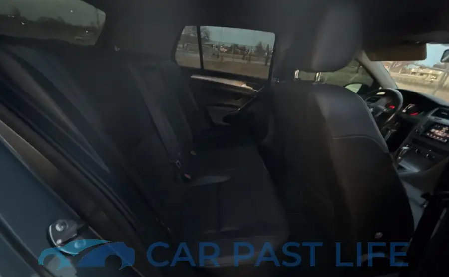 3VW2A7AU6FM094825# 6
