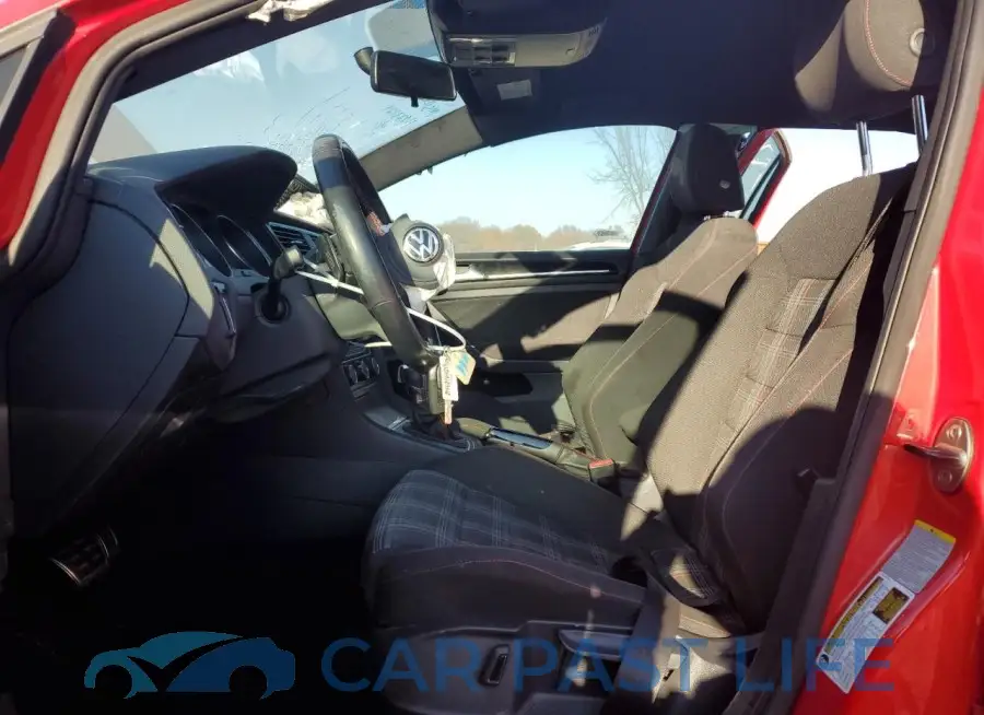 3VW4T7AU1FM005892# 7