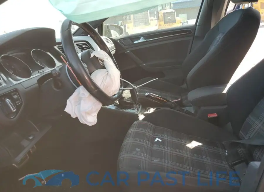 3VW4T7AU9FM102001# 7