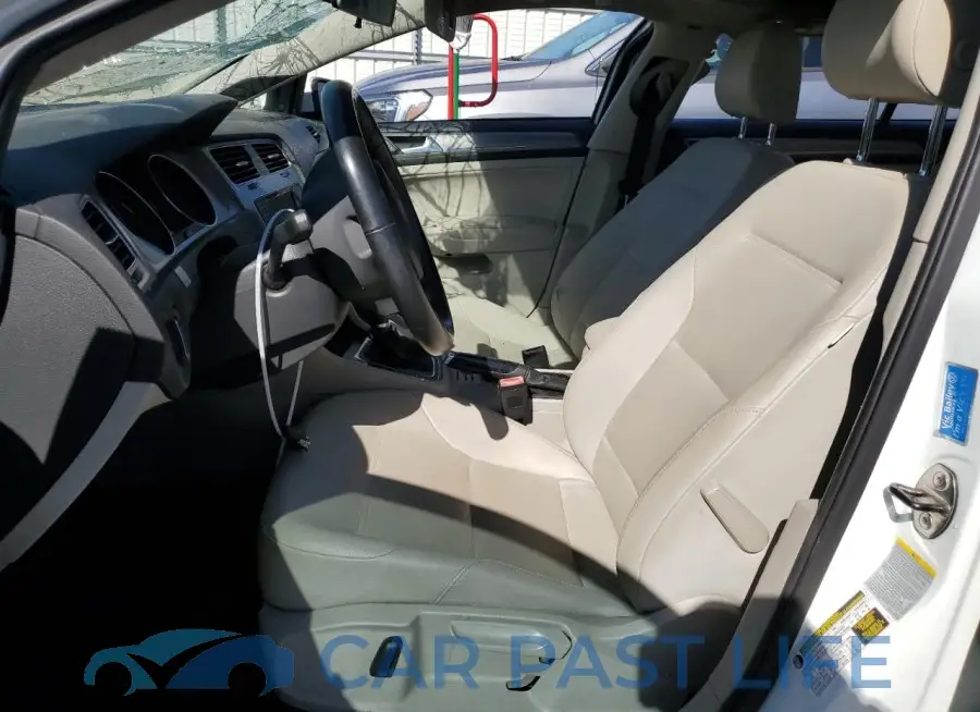 3VWCA7AU3FM509572# 7