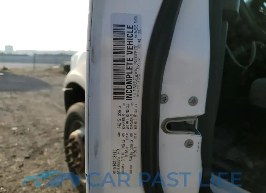 3C7WRLFL7FG660305# 12
