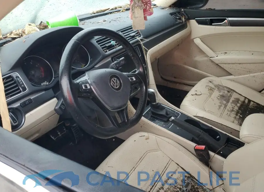 1VWDT7A36HC082415# 7
