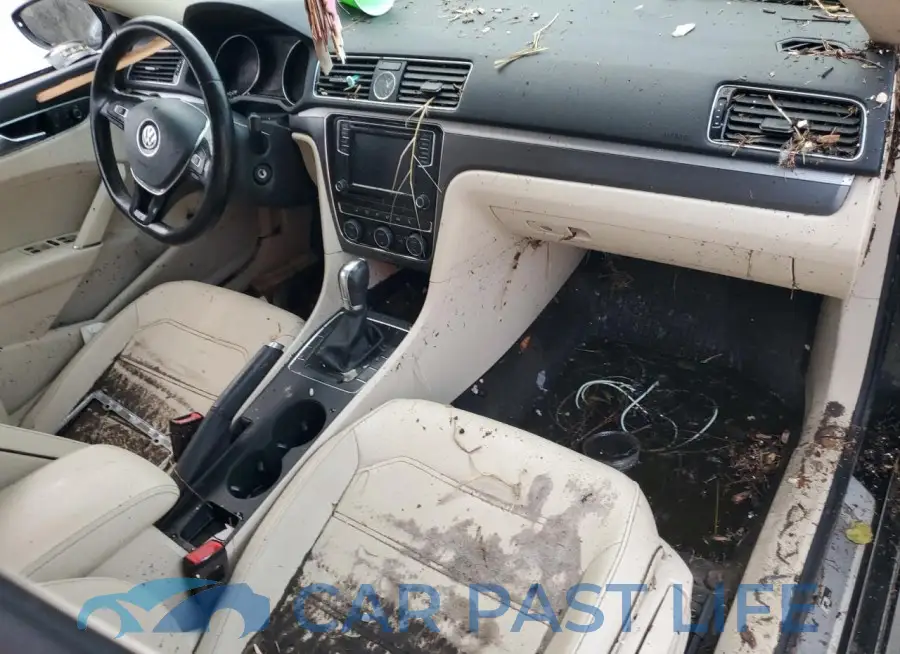 1VWDT7A36HC082415# 8