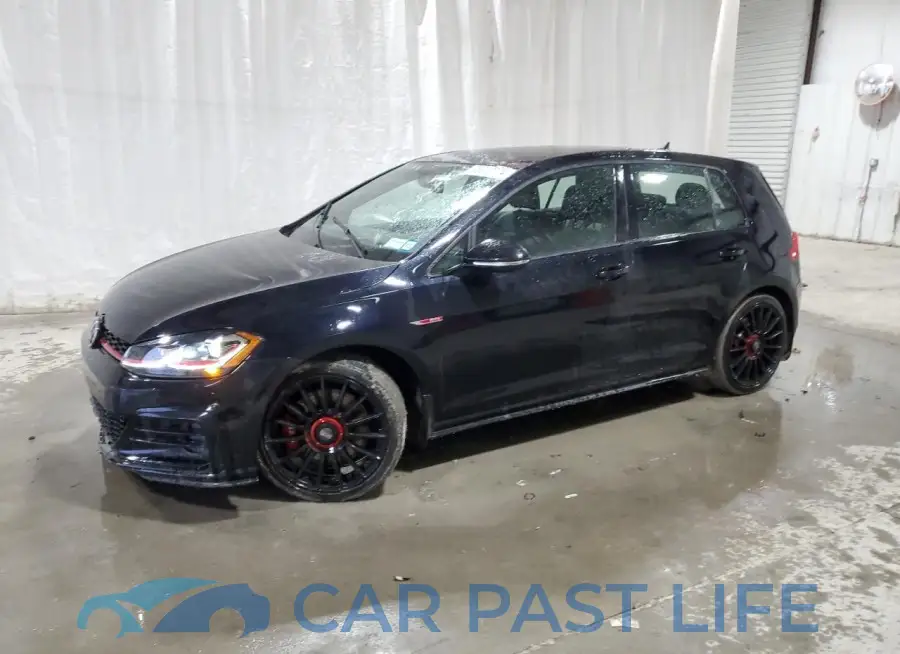 3VW5T7AU3KM007500# 1
