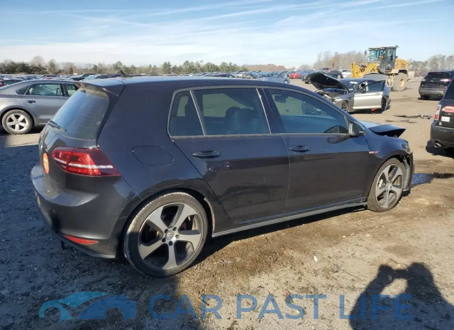 3VW5T7AUXFM099940# 3