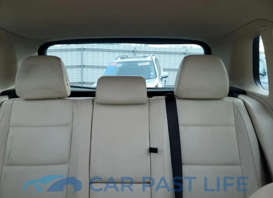 WVGAV7AX6FW504211# 10