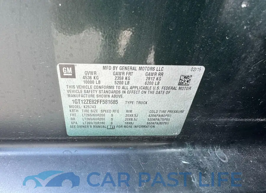 1GT12ZE82FF581685# 10