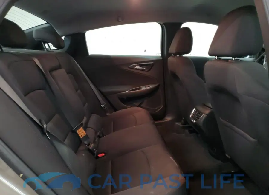 1G1ZD5ST8RF212129# 10