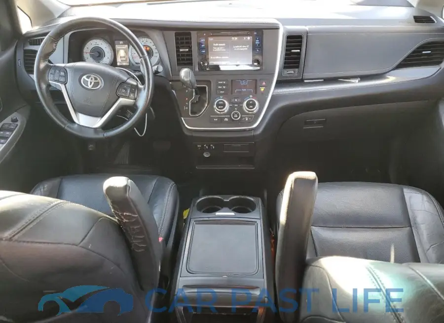 5TDXK3DC9FS686530# 8