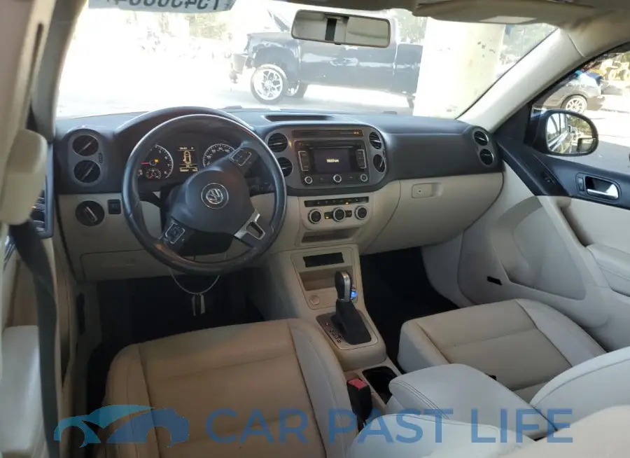 WVGAV7AX8FW568038# 8