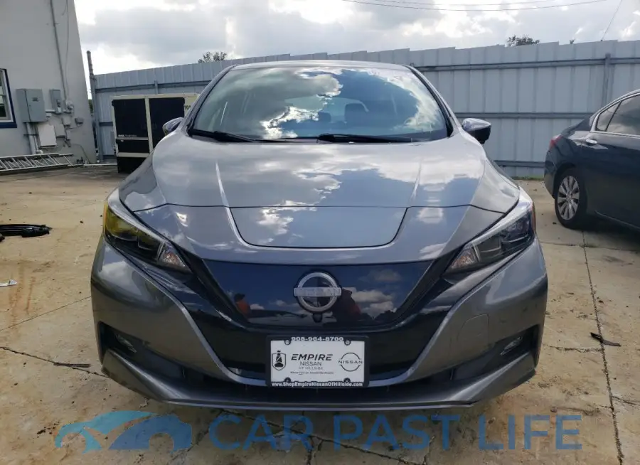 1N4CZ1CV2RC552102# 5
