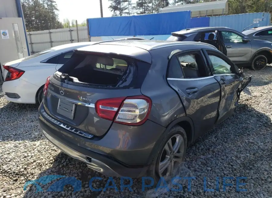 WDCTG4GB7FJ101038# 3