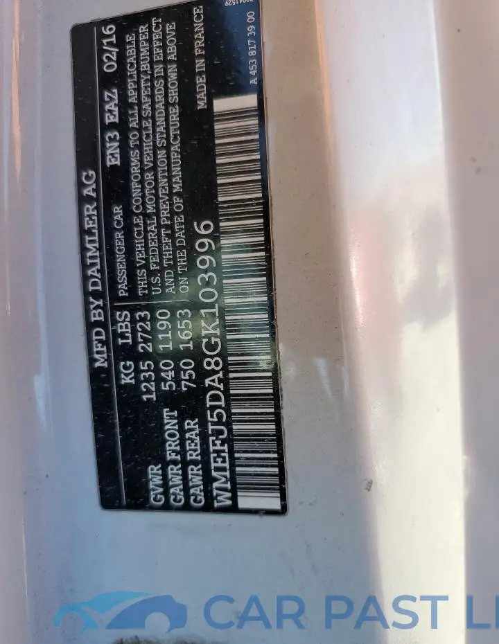WMEFJ5DA8GK103996# 12