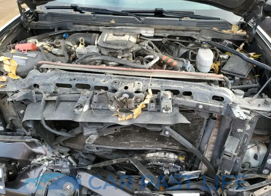 1GT12ZE82FF548055# 11