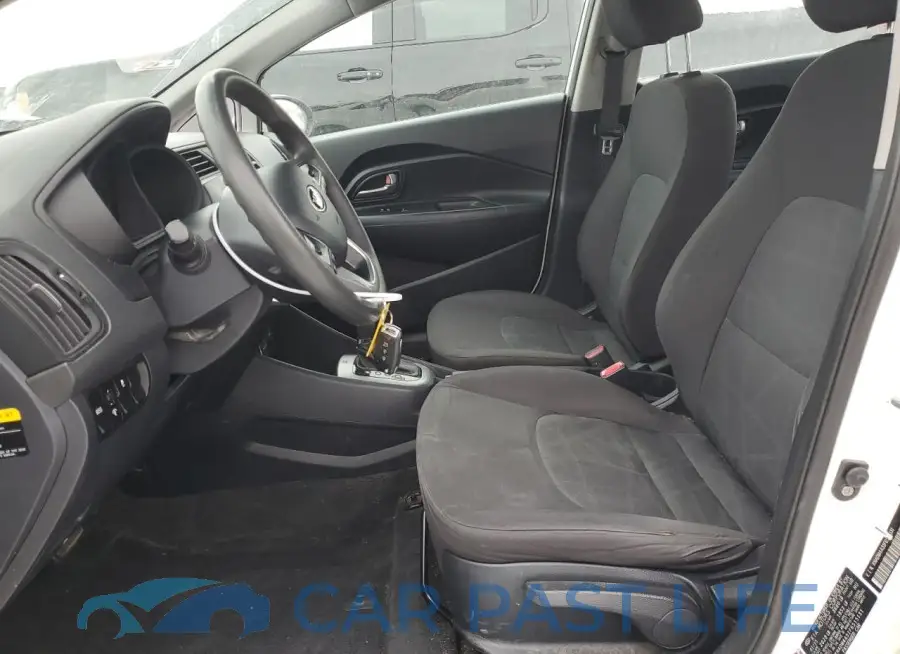 KNADM4A31F6515131# 7